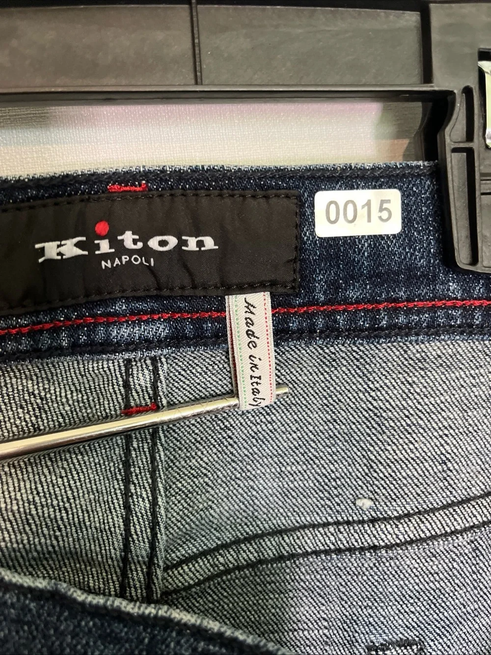 Kiton Napoli Limited Edition Mens jeans 36 Slim inseam 32. Made in Italy